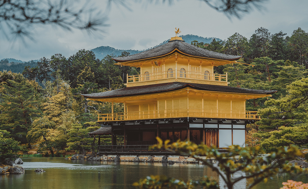 日本金阁寺 日本金阁寺